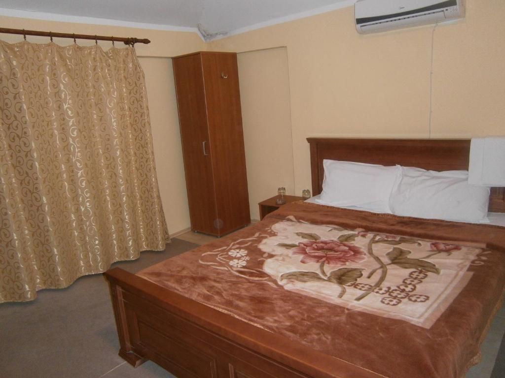 Vila Patria Podgorica Szoba fotó